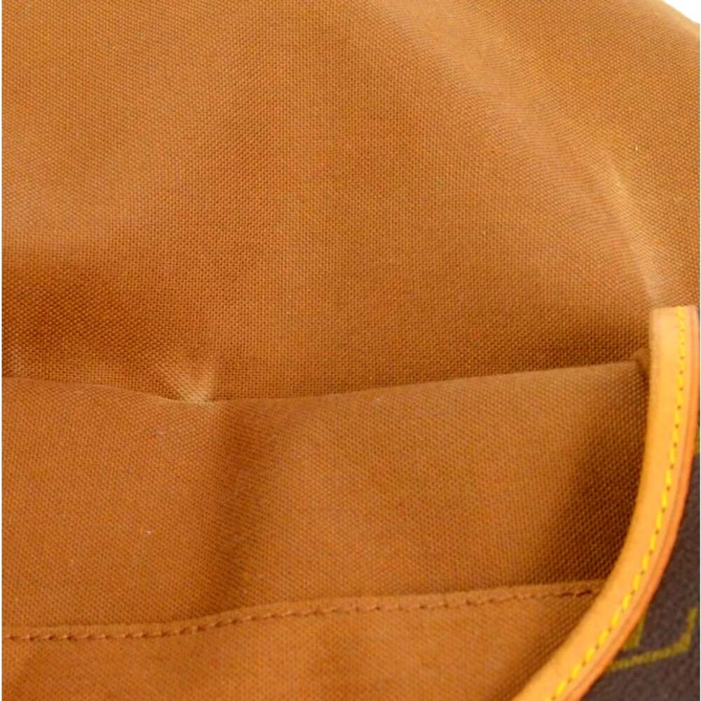 ⭐🔥AUTHENTIC🔥⭐Louis Vuitton Saumur 35 Crossbody bag - Picture 15 of 15